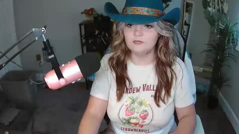 Snapshot of quervoqueen1 chatting on 24, 5, 2026 Bri online show from 24, 5, 2026