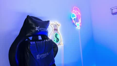 quetzal_coatl_ online show from 6, 4, 2026