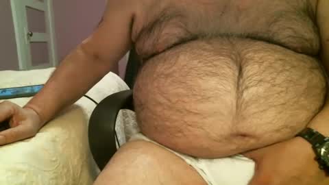 Snapshot of quietnshy2 chatting on 22, 10, 2025 quietnshy2 online show from 22, 10, 2025