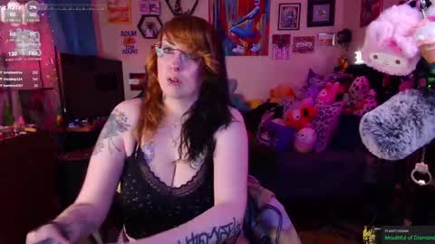 Snapshot of r2dho3 chatting on 10, 9, 2025 Amy Wild online show from 10, 9, 2025