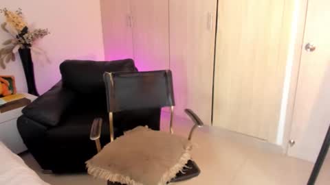 natalia  -  online show from 22, 10, 2025