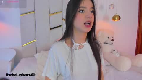 Rachel Ribeiro online show from 8, 11, 2025