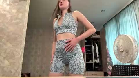 Elena online show from 26, 6, 2026