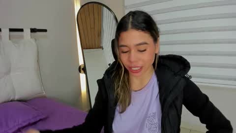 Rachell online show from 4, 12, 2025