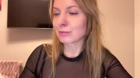 Snapshot of rachelldelicious chatting on 14, 2, 2025 Rachel online show from 14, 2, 2025