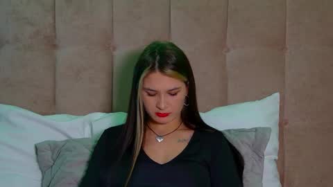 RachellSimpson online show from 8, 3, 2025