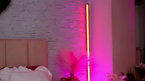 RachelSwaan online show from 10, 2, 2026