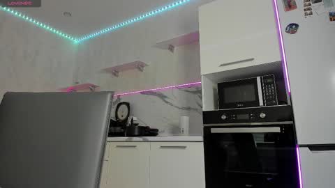 radiance_ online show from 7, 10, 2025