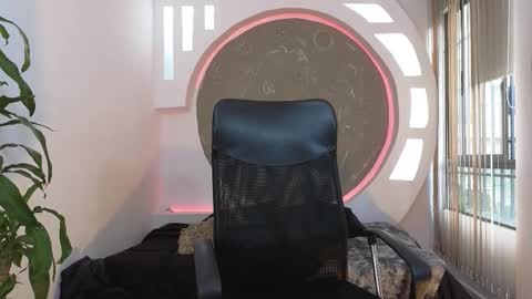 R A F A E L online show from 15, 10, 2025