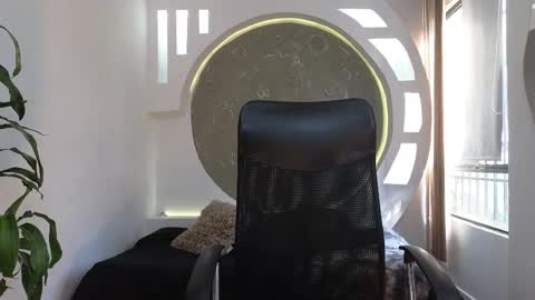 R A F A E L online show from 16, 10, 2025