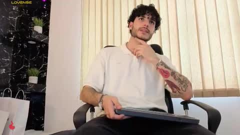 R A F A E L online show from 13, 2, 2026