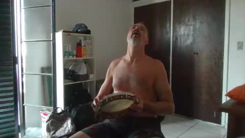 Big Uncle Jungle online show from 5, 12, 2025