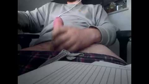 raffael150601 online show from 8, 11, 2025