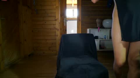 Snapshot of raichell_magicts chatting on 7, 7, 2026 60 off online show from 7, 7, 2026