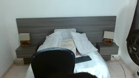 raichellcooper1 online show from 7, 2, 2025