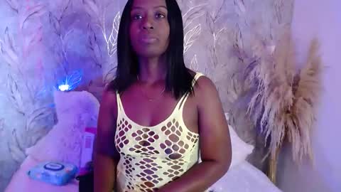 raichellcooper1 online show from 14, 1, 2026