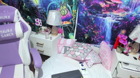 rainbow__coockie online show from 1, 1, 2025