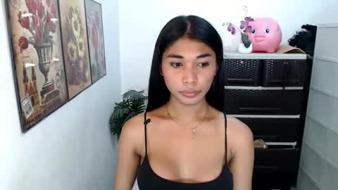 raindrizzle1706 online show from 8, 4, 2026