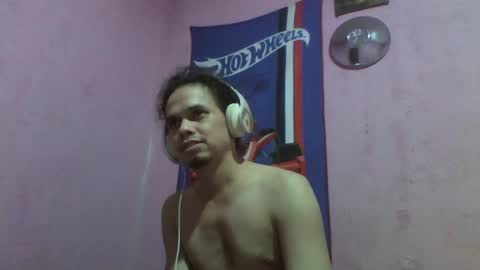 Snapshot of raku2386 chatting on 18, 9, 2025 Ken online show from 18, 9, 2025