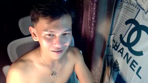 Snapshot of ralfhuge24 chatting on 9, 6, 2026 ralfhuge24 online show from 9, 6, 2026