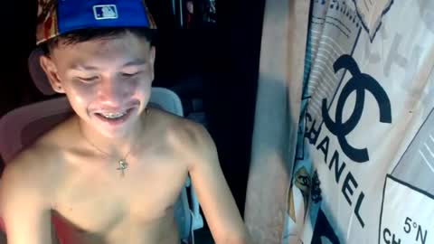 Snapshot of ralfhuge24 chatting on 18, 7, 2026 ralfhuge24 online show from 18, 7, 2026