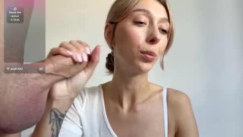 ramona_tom online show from 12, 4, 2026