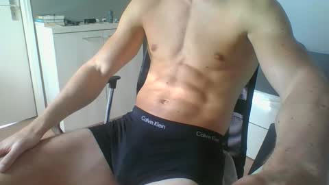 ramonjoosse2001 online show from 14, 5, 2026