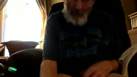Snapshot of rando56 chatting on 4, 6, 2026 Randy online show from 4, 6, 2026