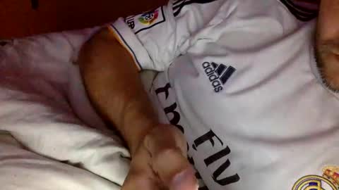 Snapshot of randobad12 chatting on 17, 11, 2025 randobad12 online show from 17, 11, 2025