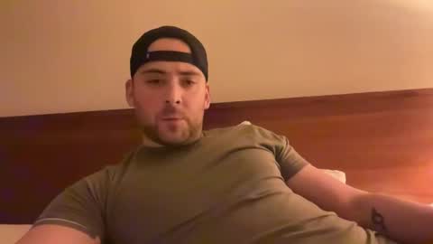 Snapshot of randomdude5950 chatting on 17, 1, 2025 randomdude5950 online show from 17, 1, 2025