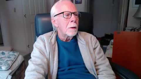 Snapshot of ranger1001 chatting on 11, 1, 2026 ranger1001 online show from 11, 1, 2026