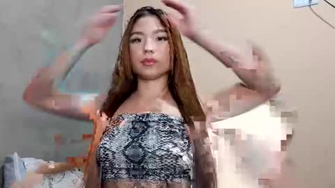 Snapshot of raquel2411 chatting on 12, 3, 2026 raquel2411 online show from 12, 3, 2026