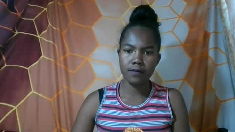Snapshot of ravavisoaolivia chatting on 4, 7, 2026 ravavisoaolivia online show from 4, 7, 2026