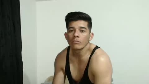 Snapshot of raven20081024 chatting on 16, 11, 2025 raven20081024 online show from 16, 11, 2025