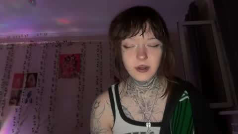 Snapshot of raven_armor chatting on 17, 6, 2026 raven_armor online show from 17, 6, 2026