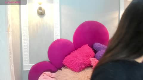 Snapshot of raven_loove chatting on 21, 5, 2026 raven_loove online show from 21, 5, 2026