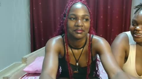 Snapshot of raven_luxe chatting on 19, 4, 2026 Raven online show from 19, 4, 2026