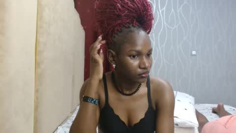 Snapshot of raven_luxe chatting on 22, 4, 2026 Raven online show from 22, 4, 2026