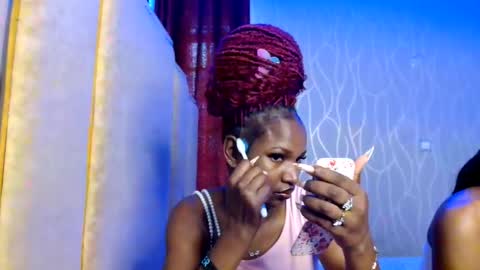 Snapshot of raven_luxe chatting on 30, 5, 2026 Raven online show from 30, 5, 2026
