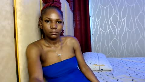 Snapshot of raven_luxe chatting on 1, 6, 2026 Raven online show from 1, 6, 2026