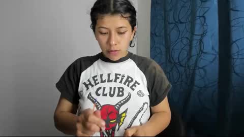 Snapshot of raven_rouge chatting on 1, 2, 2025 gata online show from 1, 2, 2025