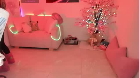 Snapshot of raven_sakura chatting on 16, 6, 2026 . online show from 16, 6, 2026