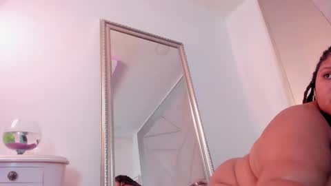 Snapshot of ravendipaul_ chatting on 2, 12, 2024 online show from 2, 12, 2024