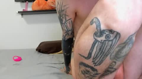 Raveneusbiter online show from 6, 3, 2026