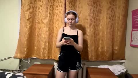 Snapshot of ravenmaskaly chatting on 10, 2, 2026 Andriana online show from 10, 2, 2026