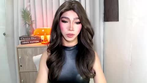 ravennaxx online show from 26, 10, 2025