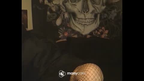 ravenxlee online show from 17, 9, 2025