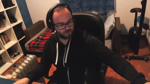 ravingr3d3 online show from 16, 2, 2025