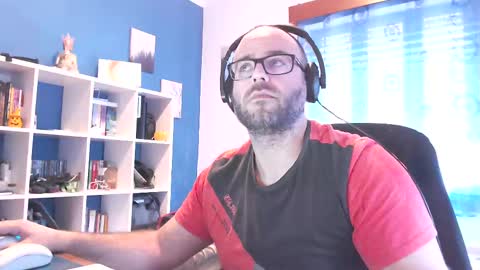 ravingr3d3 online show from 7, 3, 2025