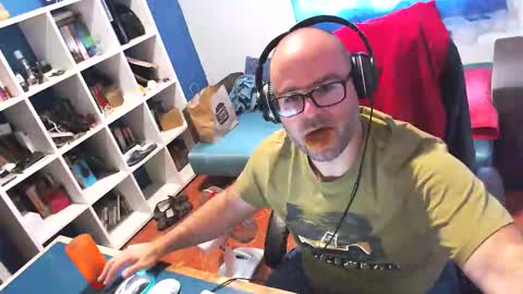 ravingr3d3 online show from 9, 9, 2025